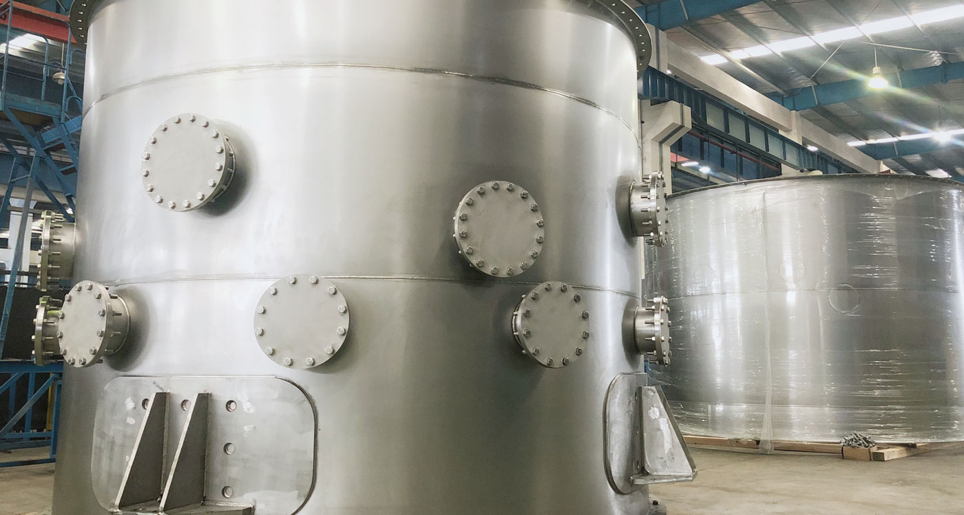 Delivering 16 stainless steel equipment